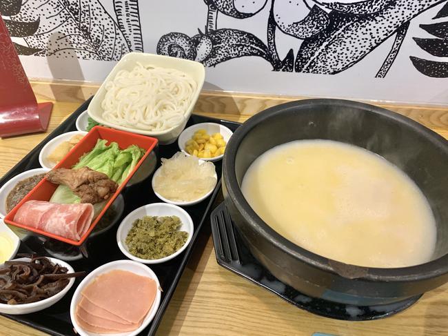 米線創(chuàng)業(yè)如何將生意做好_十秒到分享自己的創(chuàng)業(yè)經(jīng)驗